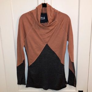 Smartwool women’s merino 250 crossover top